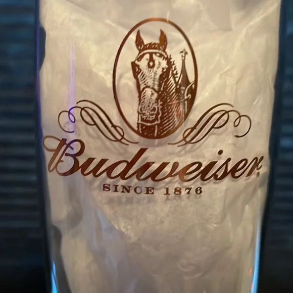 2 vintage Budweiser Pilsner glasses - Picture 3 of 6